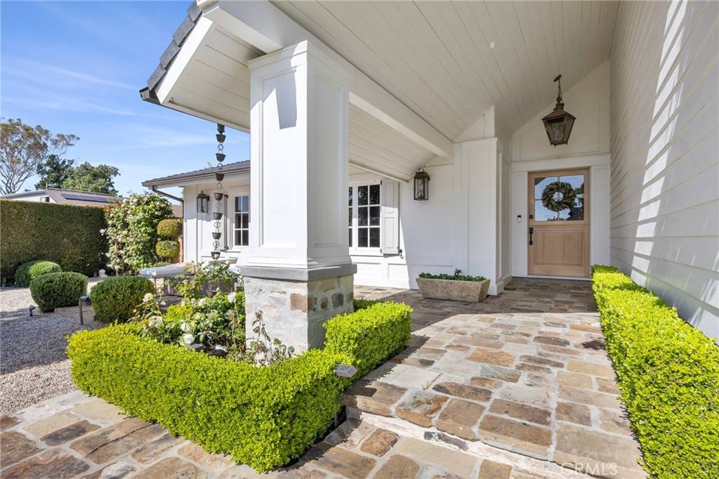 Brea, CA 92821,302 Dover AVE