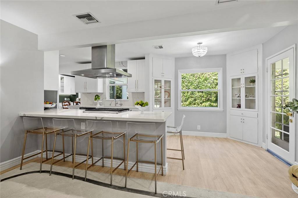 Glendora, CA 91741,19129 E Orangepath ST