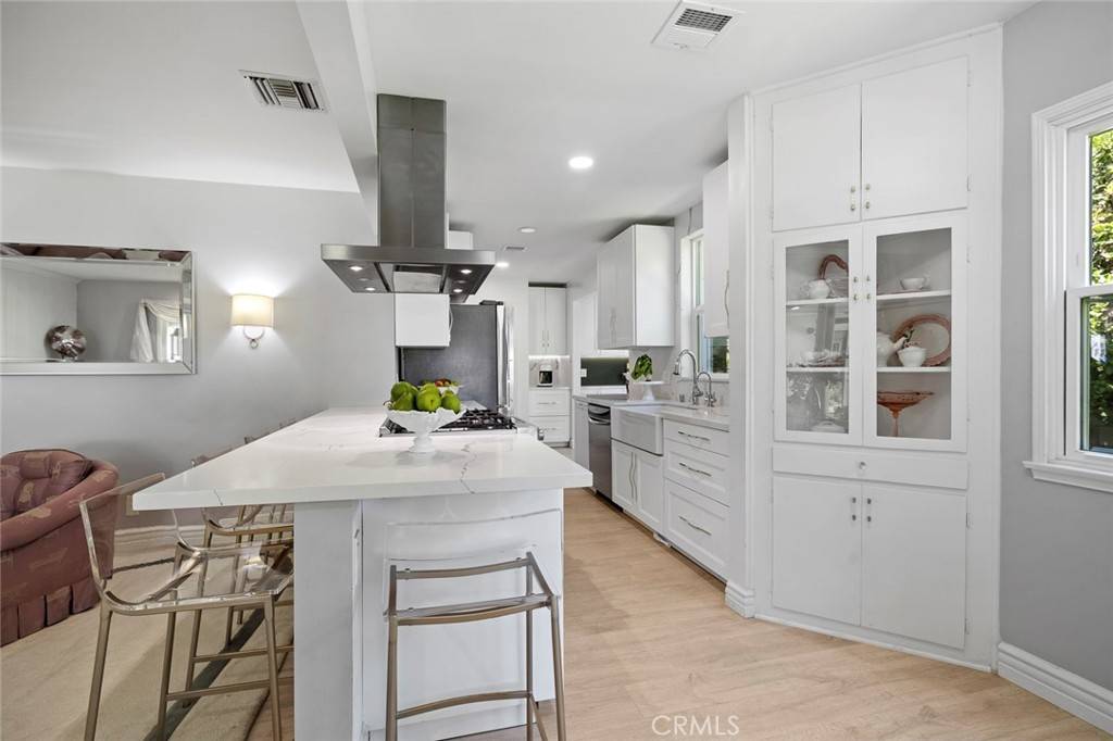 Glendora, CA 91741,19129 E Orangepath ST