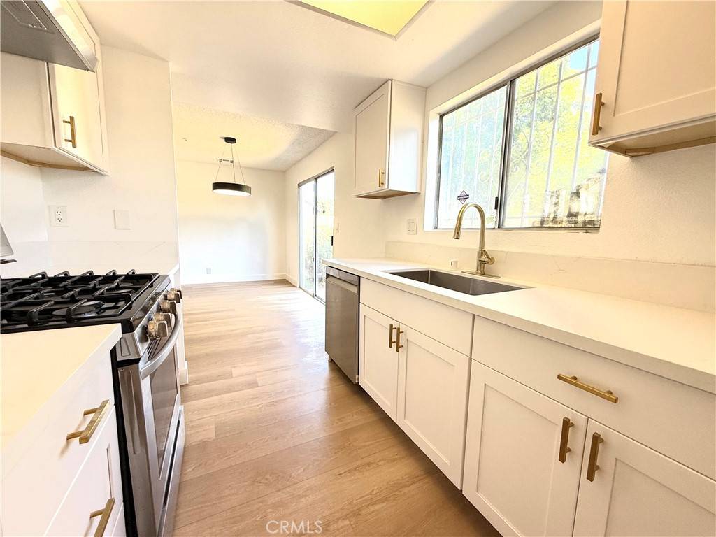 1573 S Reservoir ST #K, Pomona, CA 91766