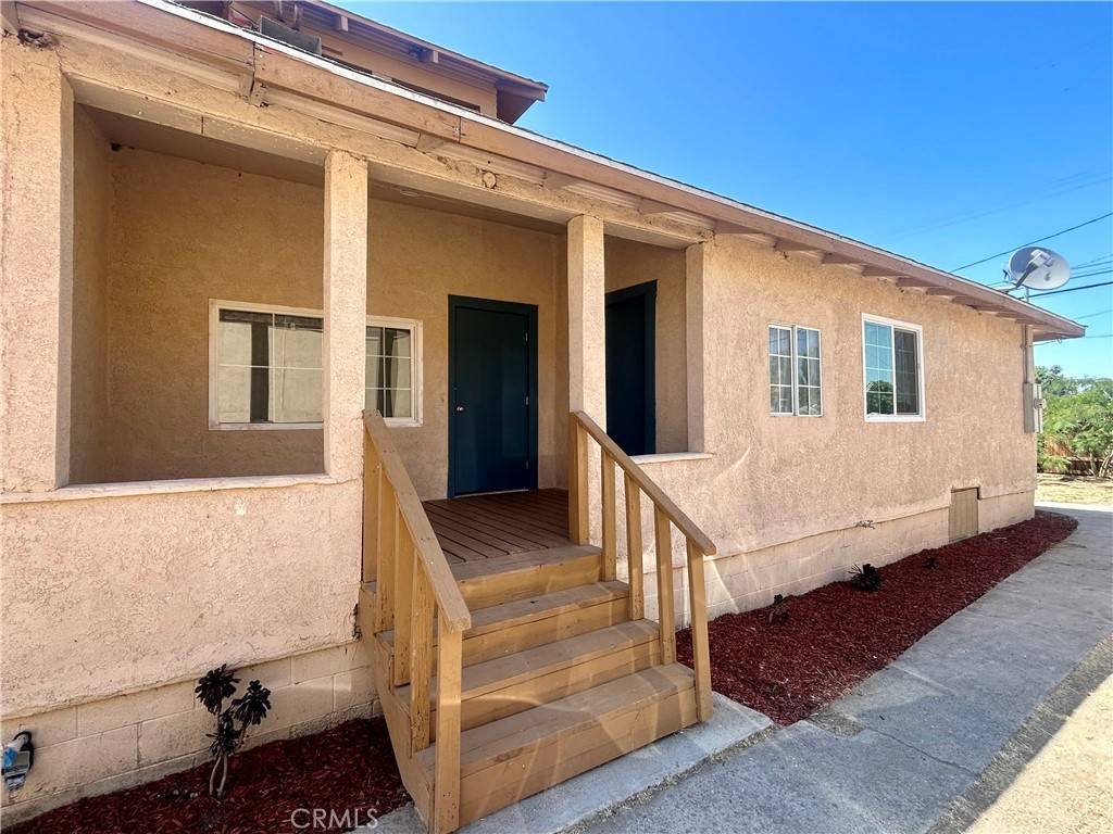 Buttonwillow, CA 93206,128 130 E 1st ST