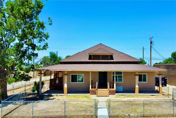 128 130 E 1st ST, Buttonwillow, CA 93206