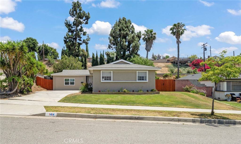 1414 East Baldwin Avenue, Orange, CA 92865