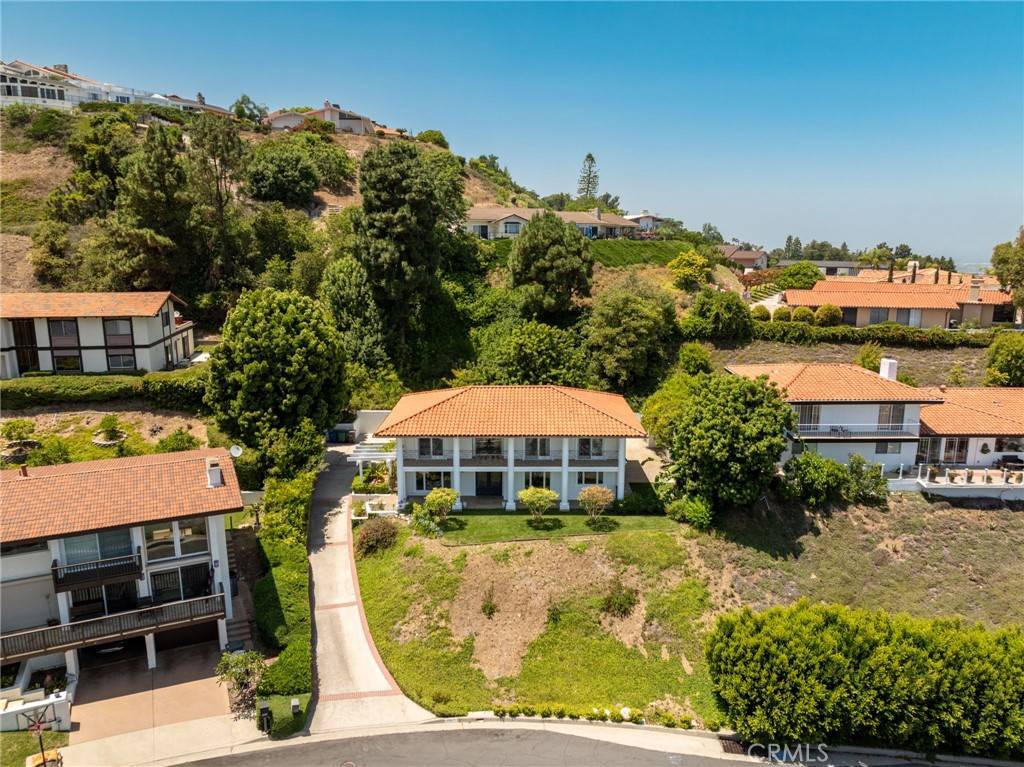 Rancho Palos Verdes, CA 90275,29603 Highpoint Road