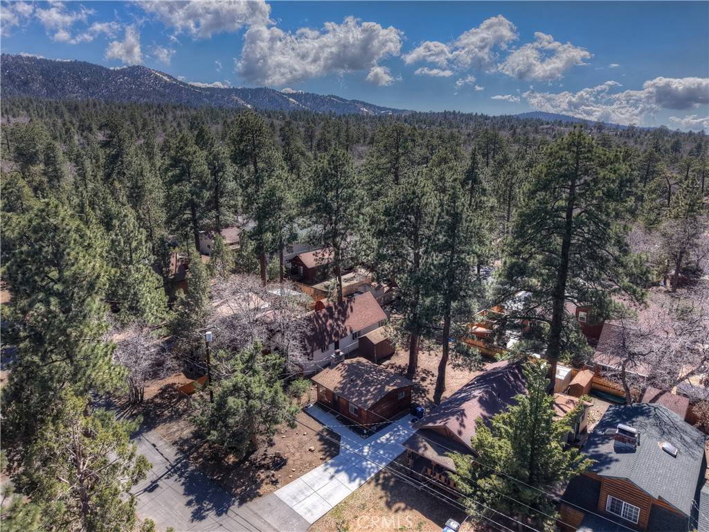 Sugarloaf, CA 92386,726 Riverside AVE