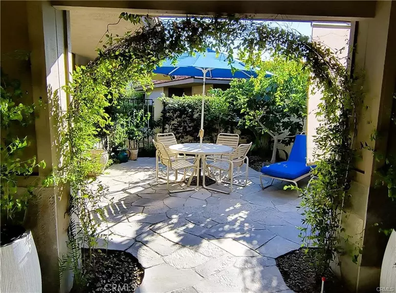 6 Whittier CT, Rancho Mirage, CA 92270