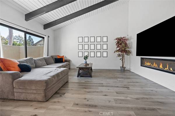 Santa Ana, CA 92705,2514 N Tustin AVE #71