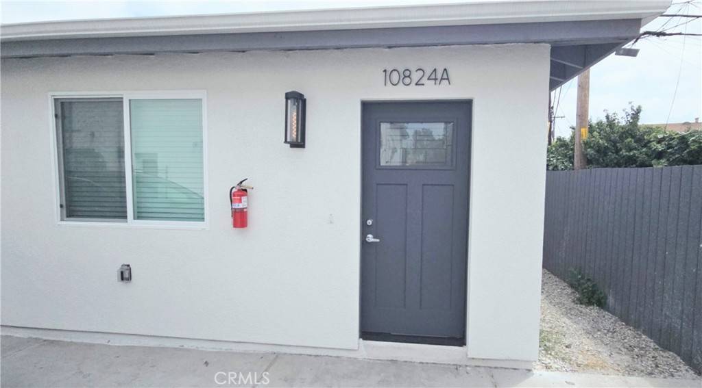 Lynwood, CA 90262,10824 Long Beach Blvd #A