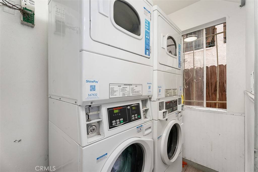 Long Beach, CA 90804,1061 Dawson AVE