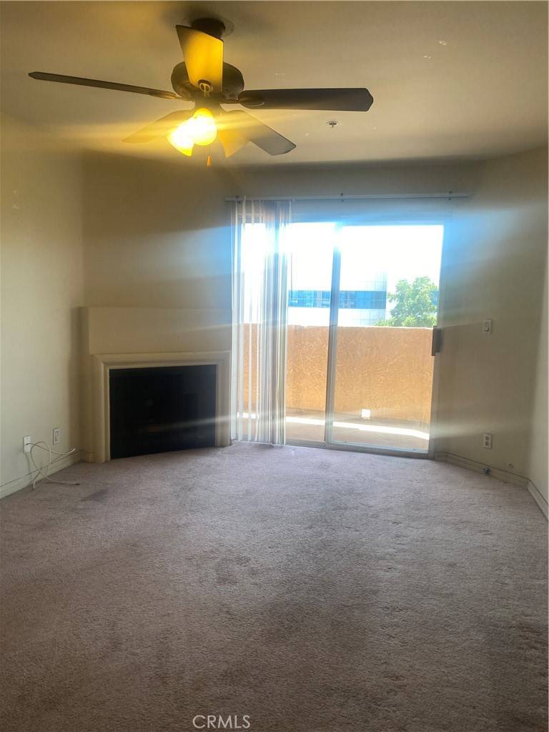Downey, CA 90241,11410 Brookshire AVE #319