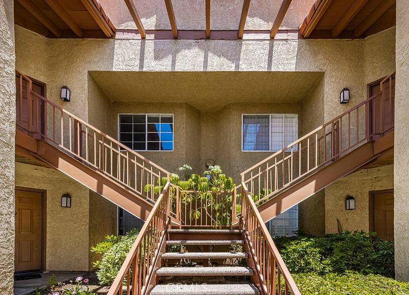 Yorba Linda, CA 92887,5140 Twilight Canyon RD #27H