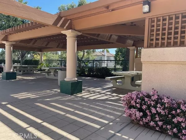 Tustin, CA 92782,2380 Sunningdale DR