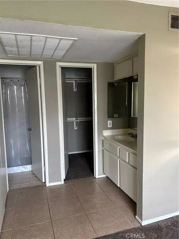 Ontario, CA 91761,3641 Oak Creek DR #G