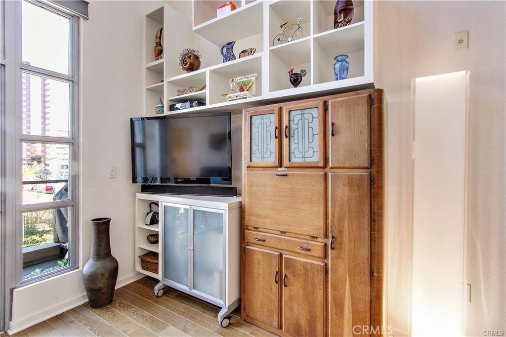 Long Beach, CA 90802,133 The Promenade N #408