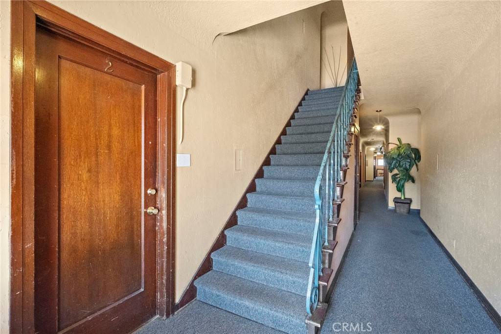 Long Beach, CA 90814,4251 E 4th ST