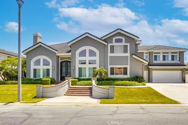 6572 Horseshoe LN, Huntington Beach, CA 92648