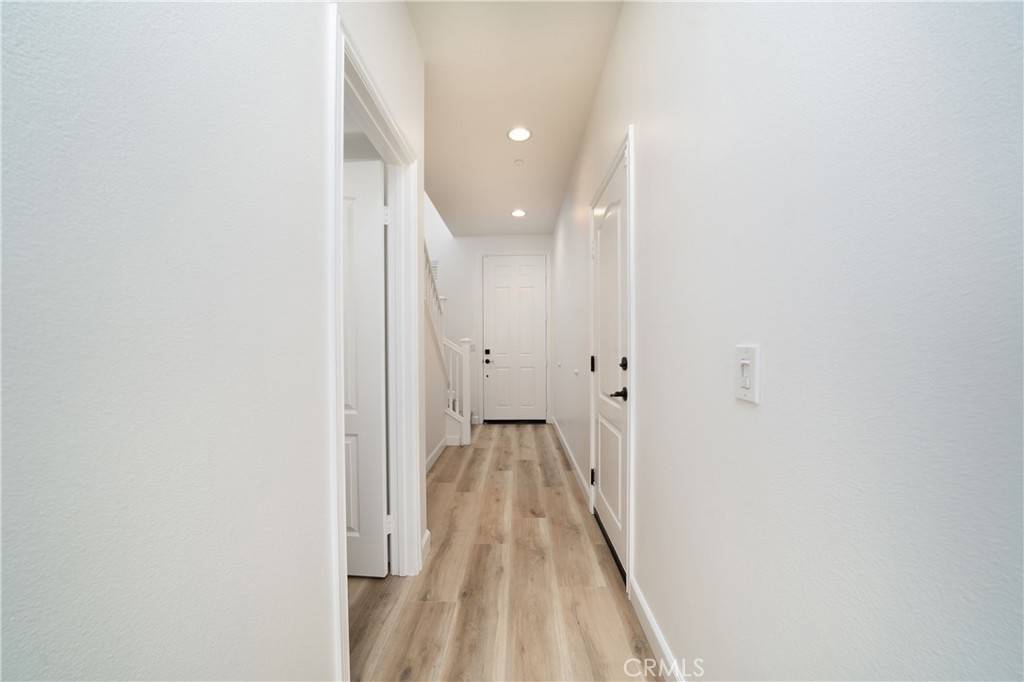 Stanton, CA 90680,8063 Cambria CIR