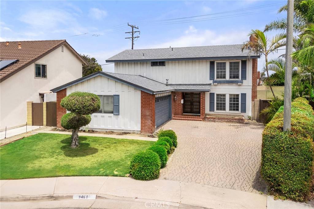 9461 Pier DR, Huntington Beach, CA 92646