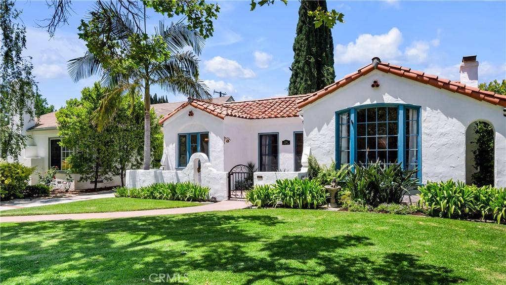 Santa Ana, CA 92706,2336 N Riverside DR