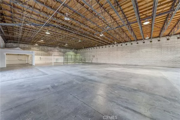 Los Angeles, CA 90021,1502 E Washinton BLVD