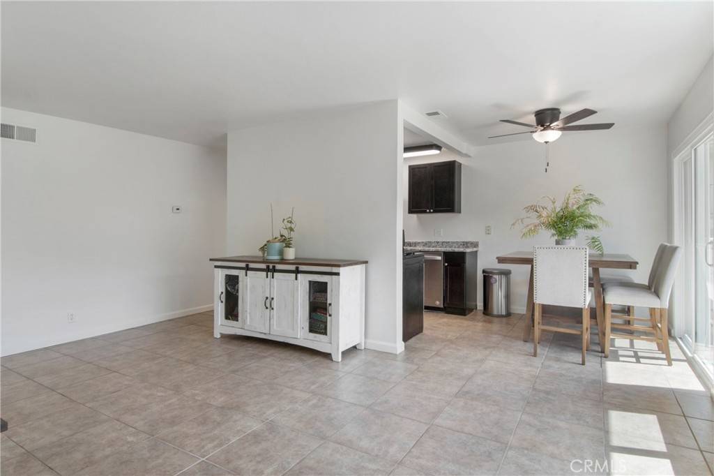 La Verne, CA 91750,4575 Ramona AVE #16