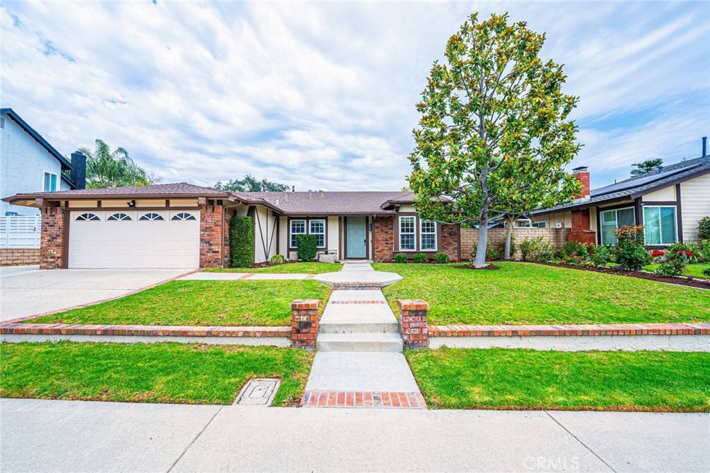 5940 Avenida Antigua, Yorba Linda, CA 92887