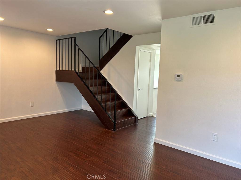 Buena Park, CA 90621,4724 Madrid