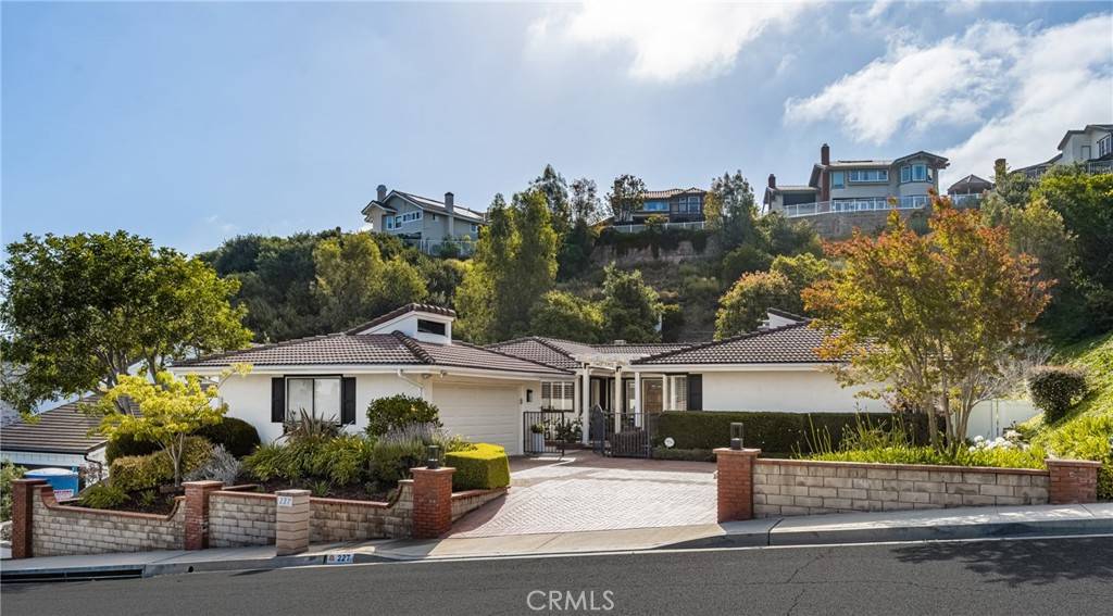 227 S Calle Grande, Orange, CA 92869