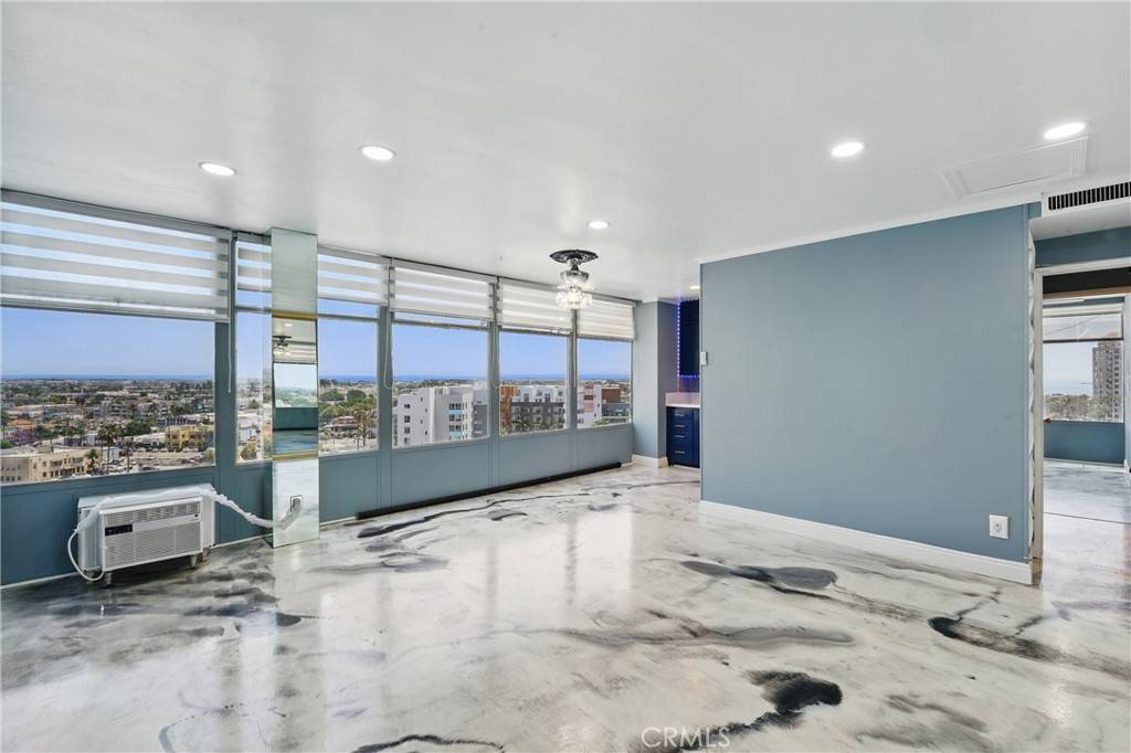 Long Beach, CA 90802,100 Atlantic AVE #1012