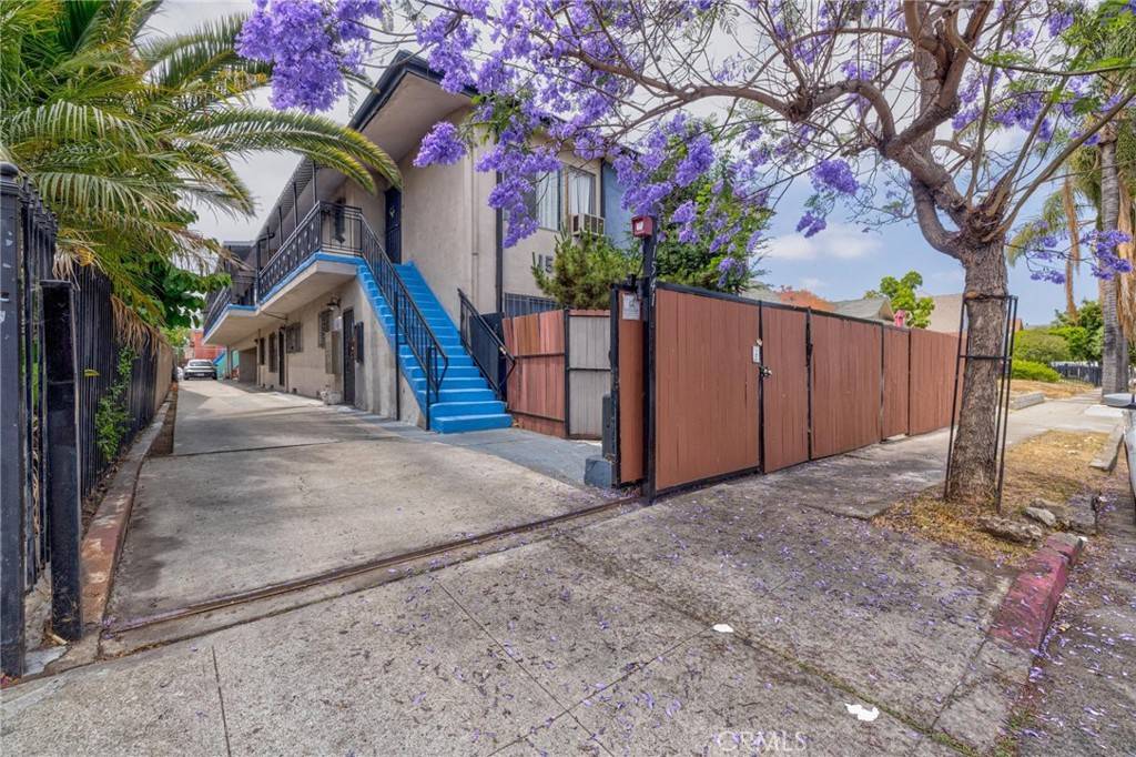 1541 2nd AVE #1, Los Angeles, CA 90019