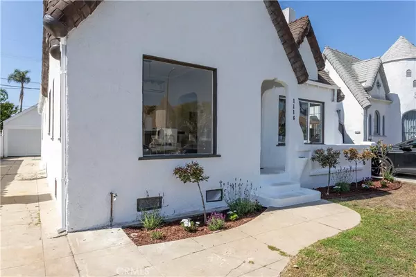 Los Angeles, CA 90044,1116 W 80th ST