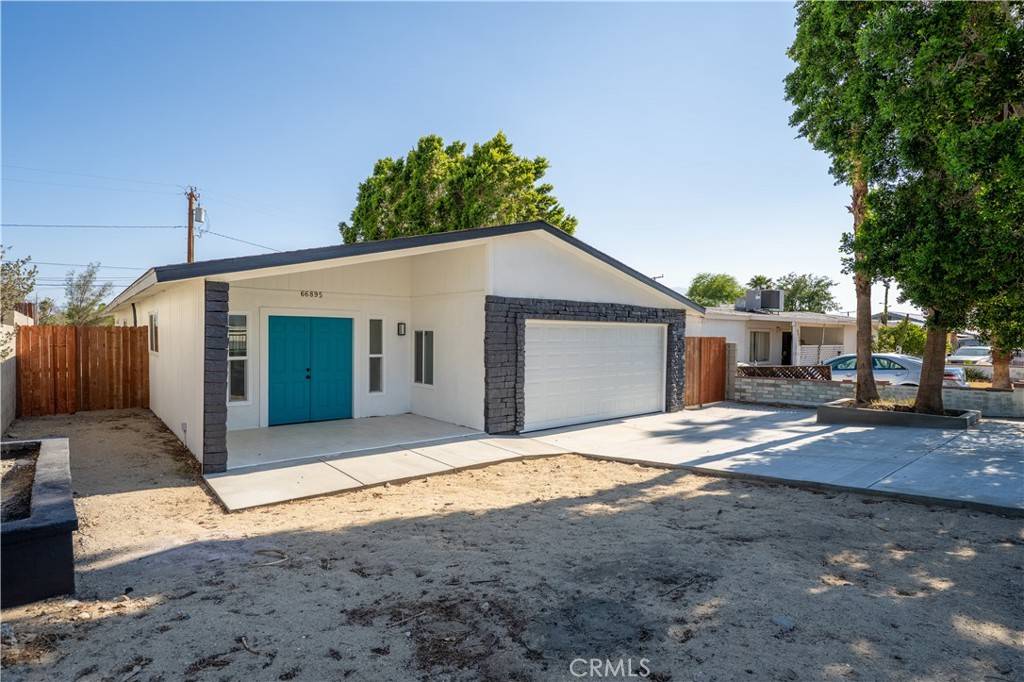 Desert Hot Springs, CA 92240,66895 Flora AVE