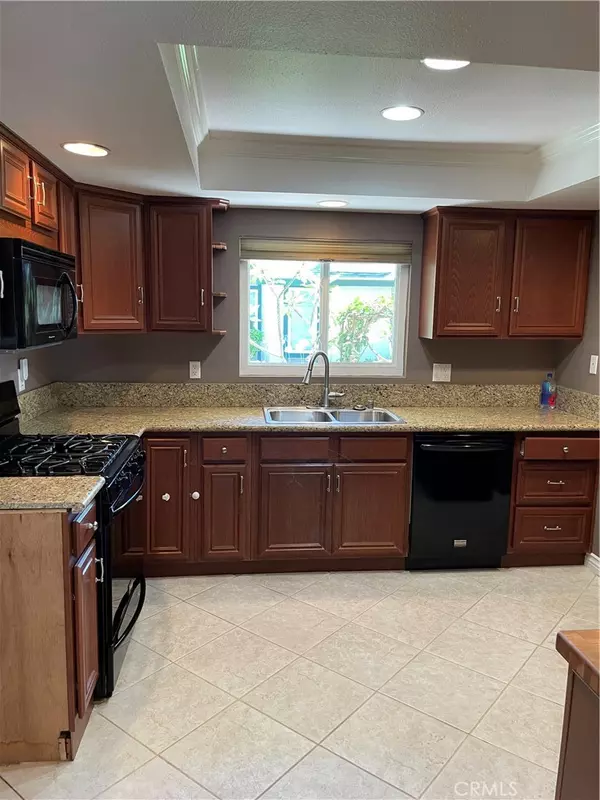 Buena Park, CA 90621,5429 Mead DR