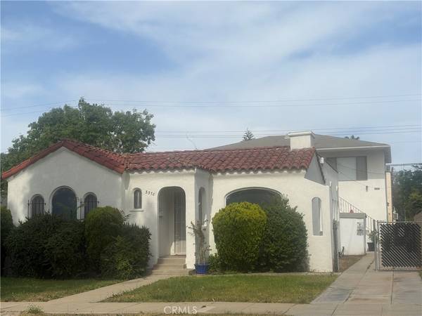 Signal Hill, CA 90755,3370 3372 Lemon AVE #2