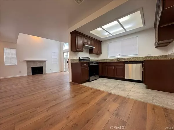Pomona, CA 91766,1081 E Grand AVE #20