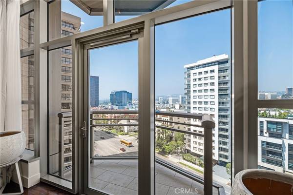 Los Angeles, CA 90024,10776 Wilshire BLVD #901