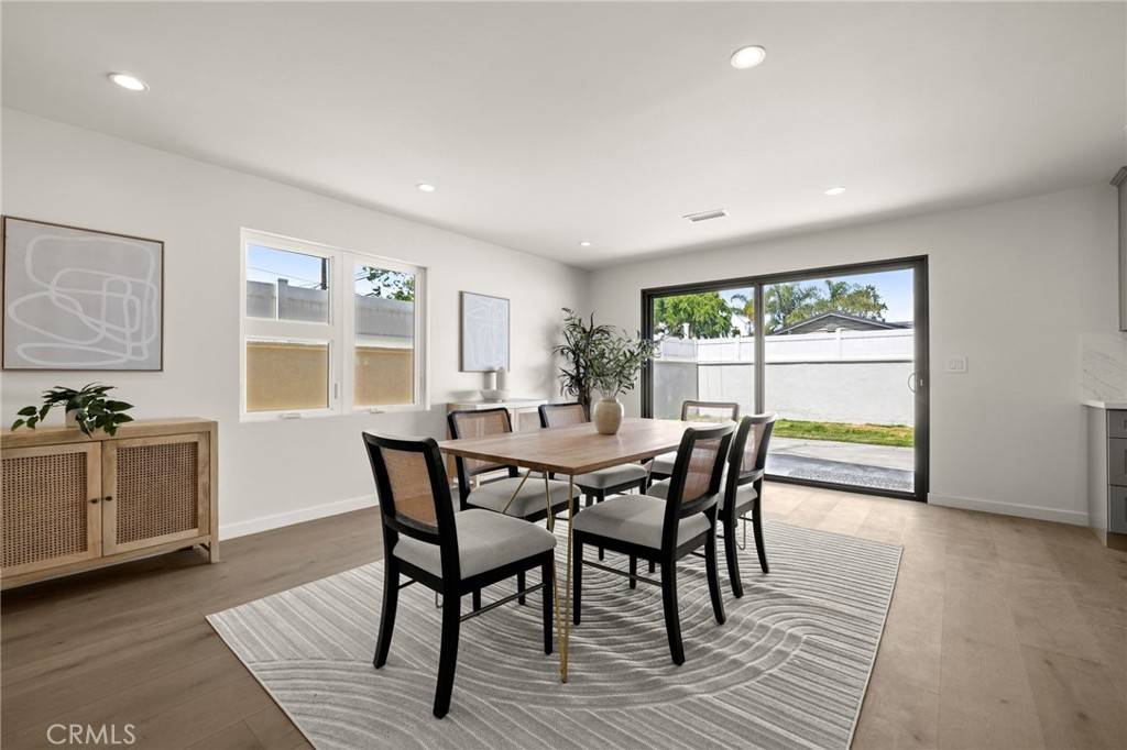 Long Beach, CA 90815,2009 Pattiz AVE