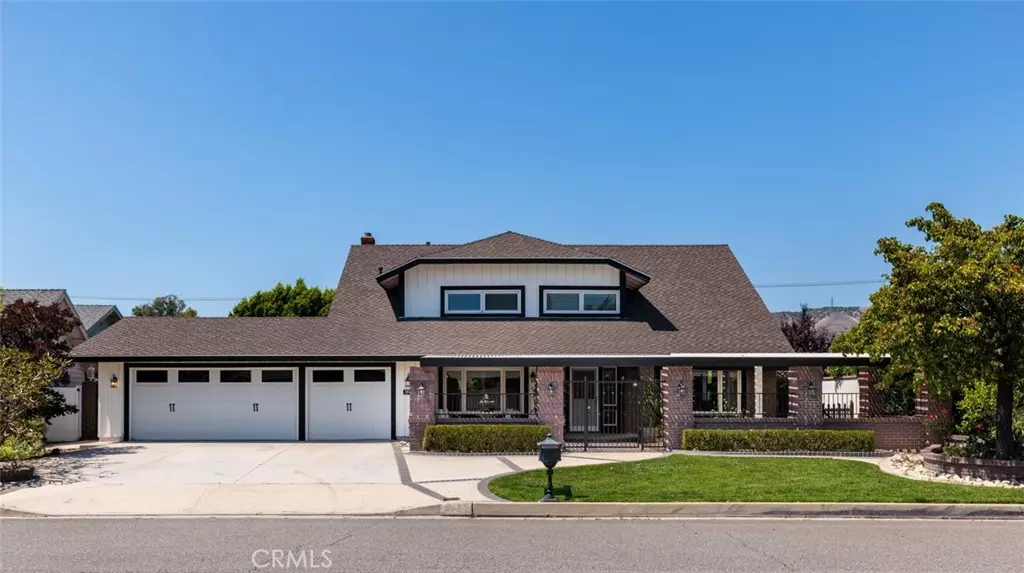 Orange, CA 92869,5941 E Valley Forge Dr.