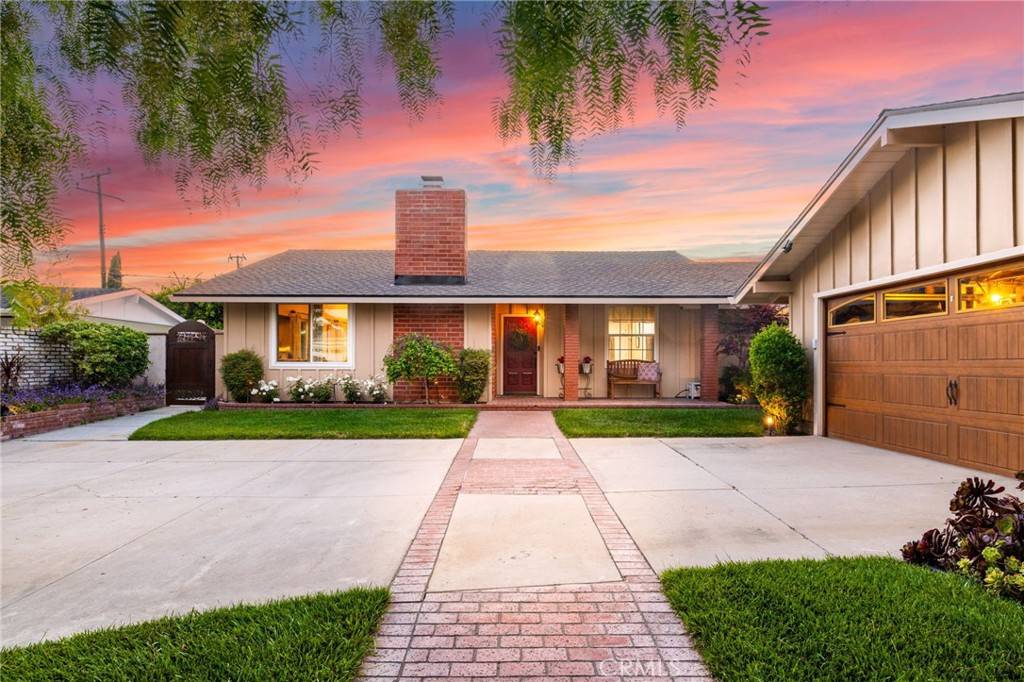 11571 Harrisburg,  Rossmoor,  CA 90720