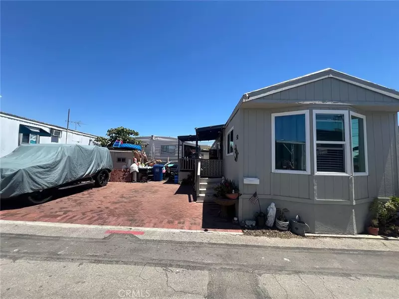 402 Foothill #50, Pomona, CA 91767