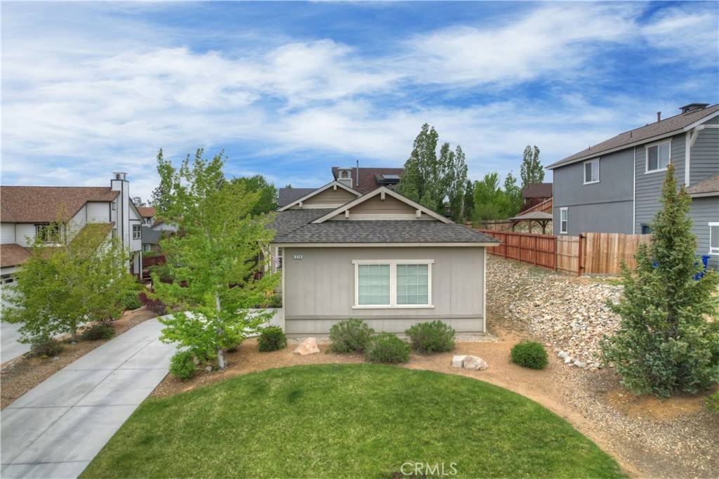 Big Bear City, CA 92314,218 Crimson CIR
