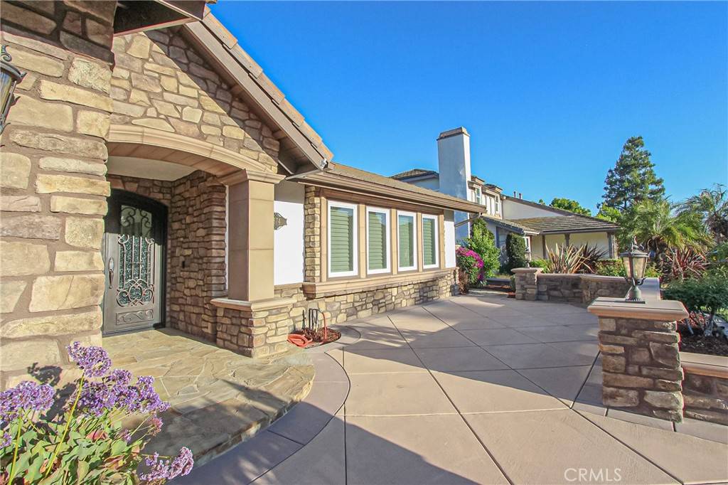 Yorba Linda, CA 92886,4374 Mahogany CIR