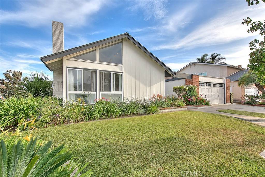 Cypress, CA 90630,4326 Via Verde