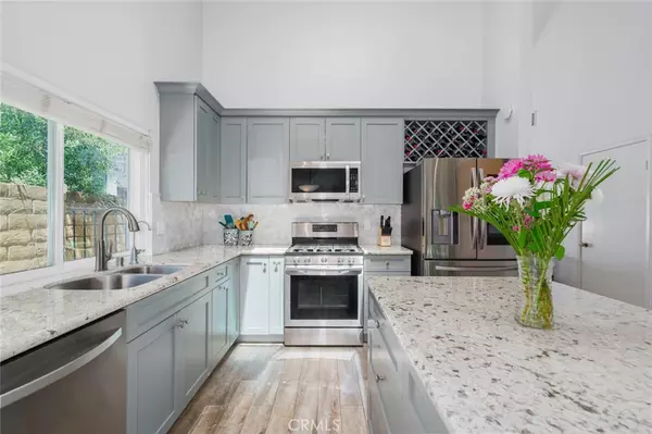 Anaheim Hills, CA 92807,6232 E Woodsboro AVE