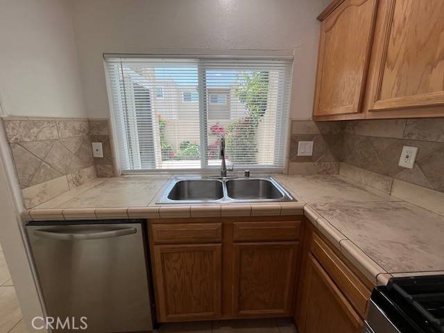 Irvine, CA 92604,45 Golden Glen ST #75