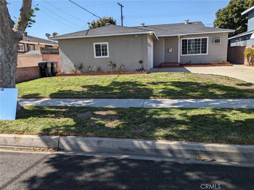 Norwalk, CA 90650,12707 Hoback ST