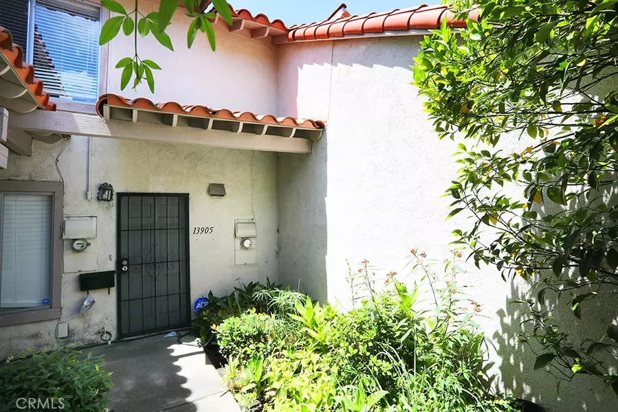 13905 Magnolia ST, Garden Grove, CA 92844