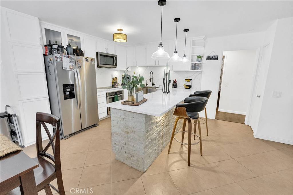 San Marcos, CA 92069,425 Autumn DR #12
