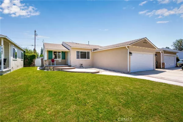 Lakewood, CA 90713,4138 Hackett AVE