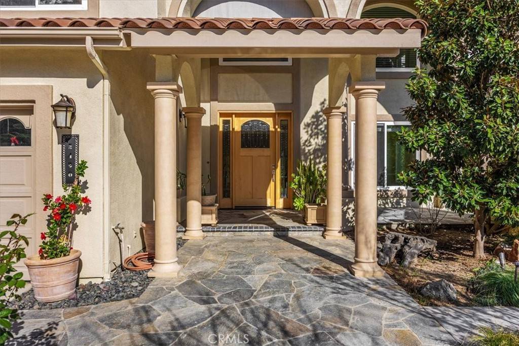Yorba Linda, CA 92887,5420 Kodiak Mountain DR